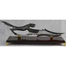 New Flying Fire Breathing Fighting Dragon Slayer Jaguar Bowie Hunting Camping Knife & Display Stand